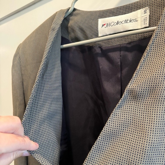 JH Collectibles Charcoal/Brown Blazer - Picture 6 of 10